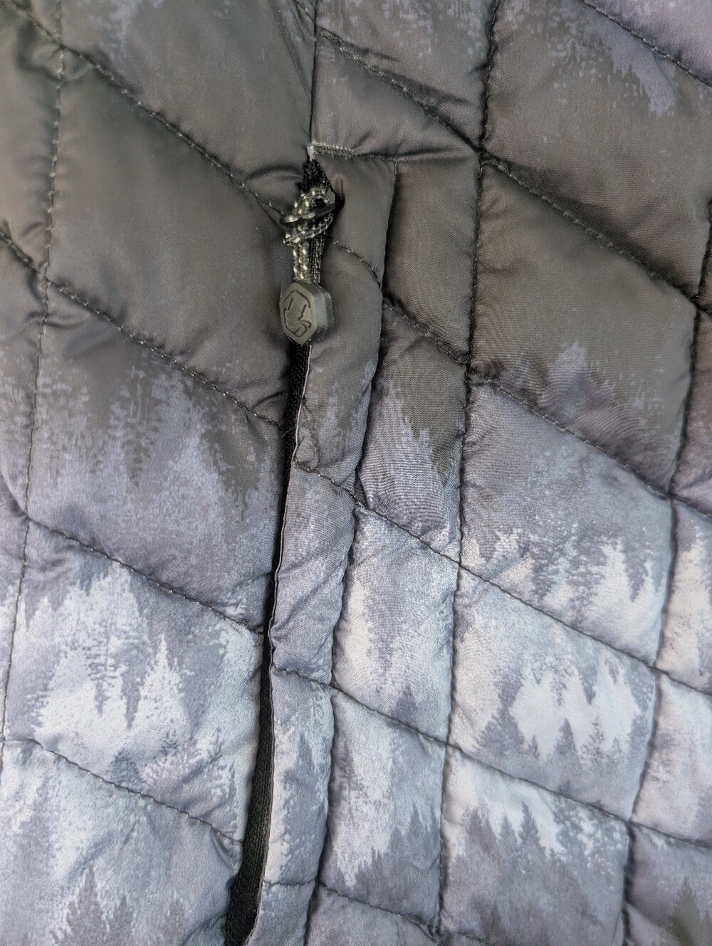 Cozy Fall Vest Blue Forest Pattern - Picture 3 of 6